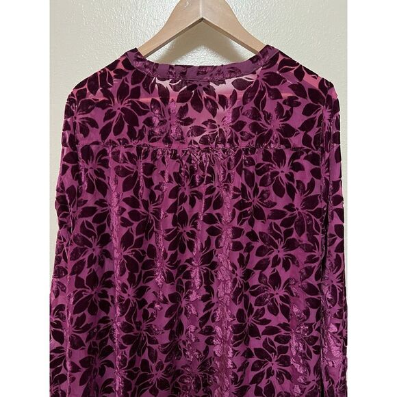 Torrid Burnout Velvet Floral Long Sleeve Blouse Magenta Boho Sz 2 Stunning - Picture 5 of 11